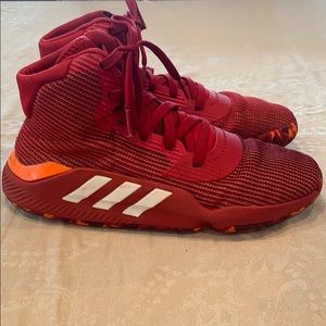 Adidas Pro Bounce Basketball hi- tops size 10.5